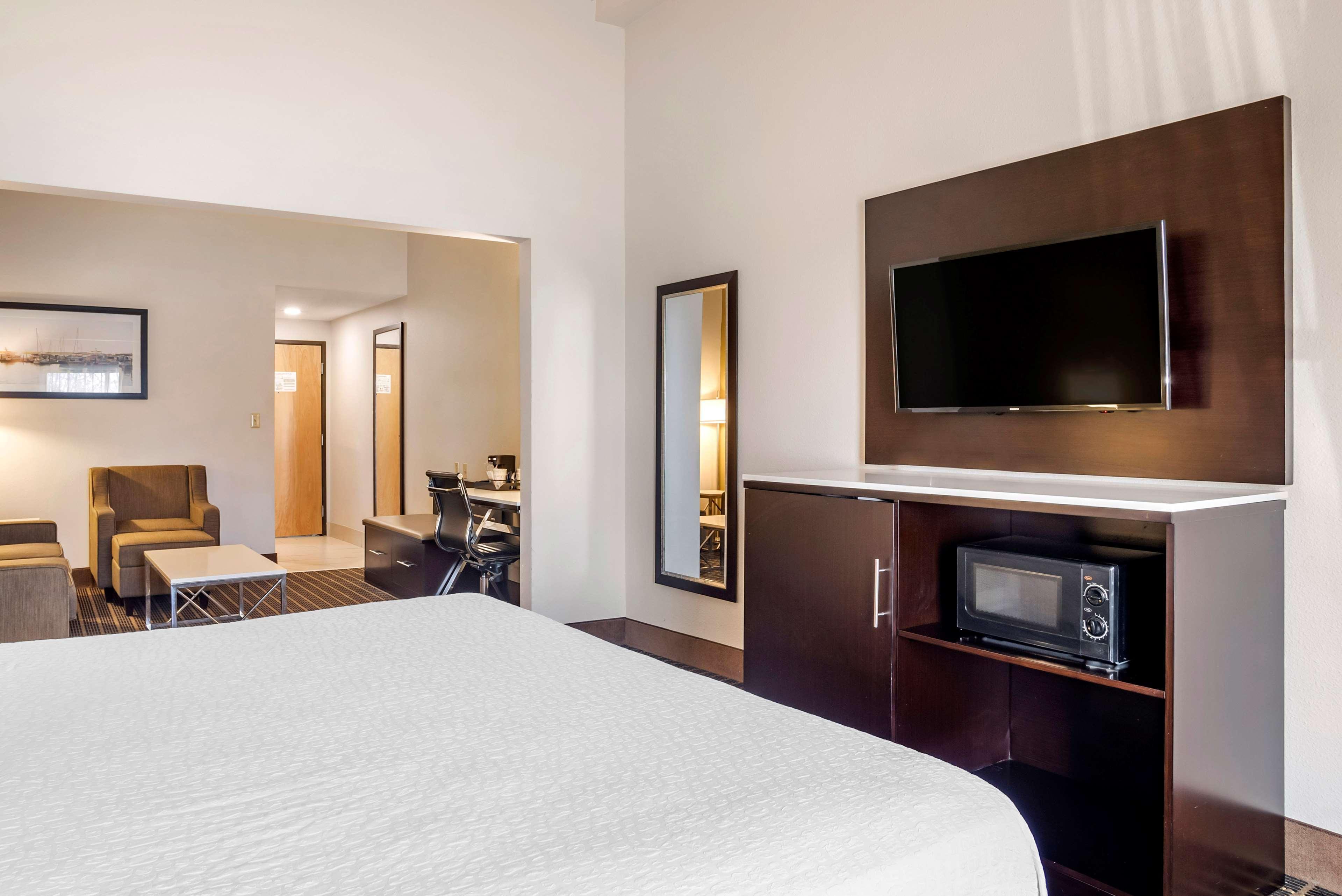 Best Western Chesapeake Bay North Inn North East Exterior photo