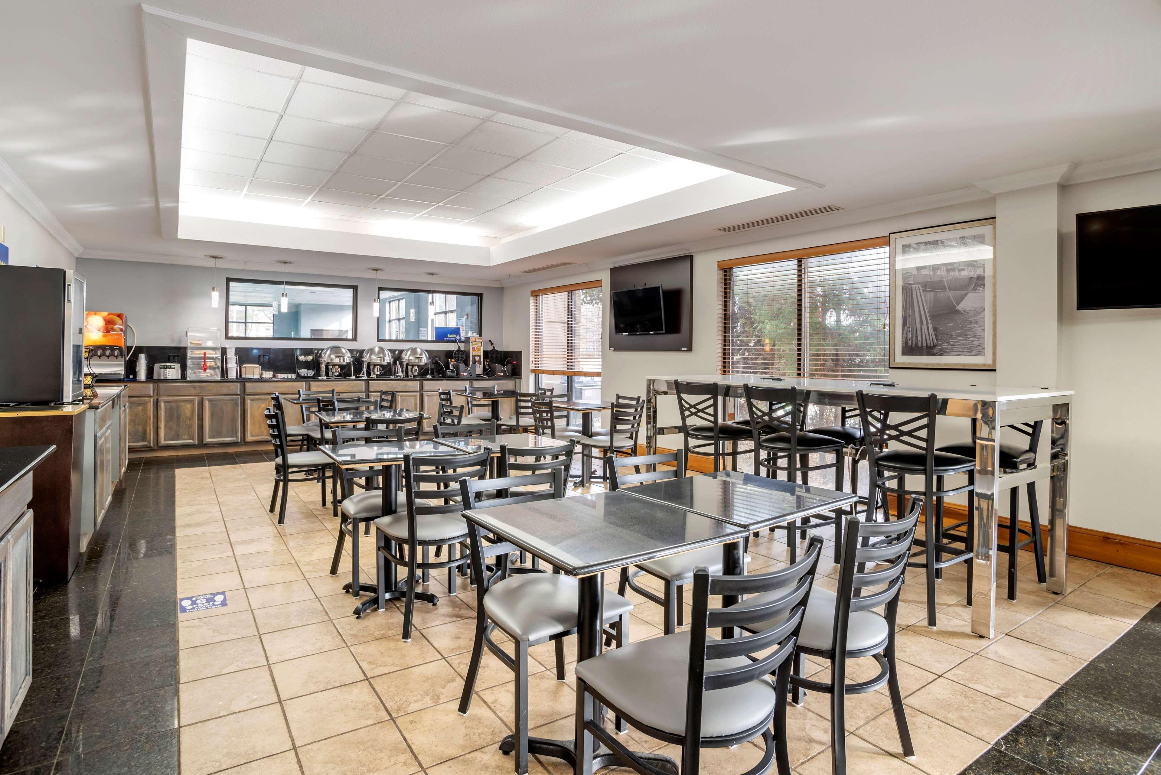 Best Western Chesapeake Bay North Inn North East Exterior photo